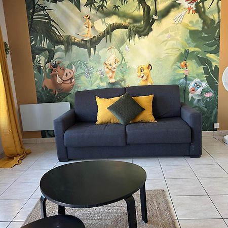 L'Appartement Du Roi Lion L 8 Pers L Proche De Disney Bussy-Saint-Georges Ngoại thất bức ảnh
